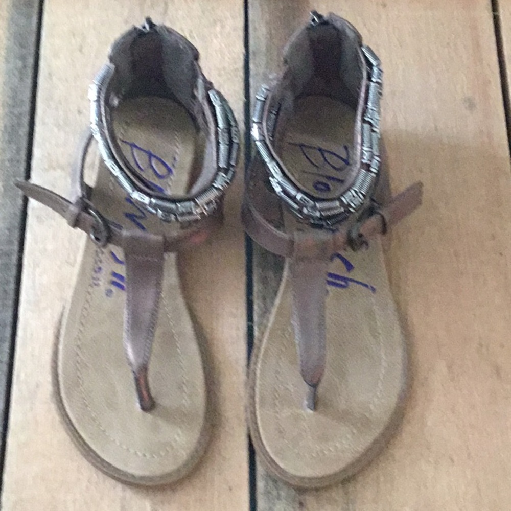 Blowfish Malibu Thong Sandals NWOB SZ6.5 Boho
